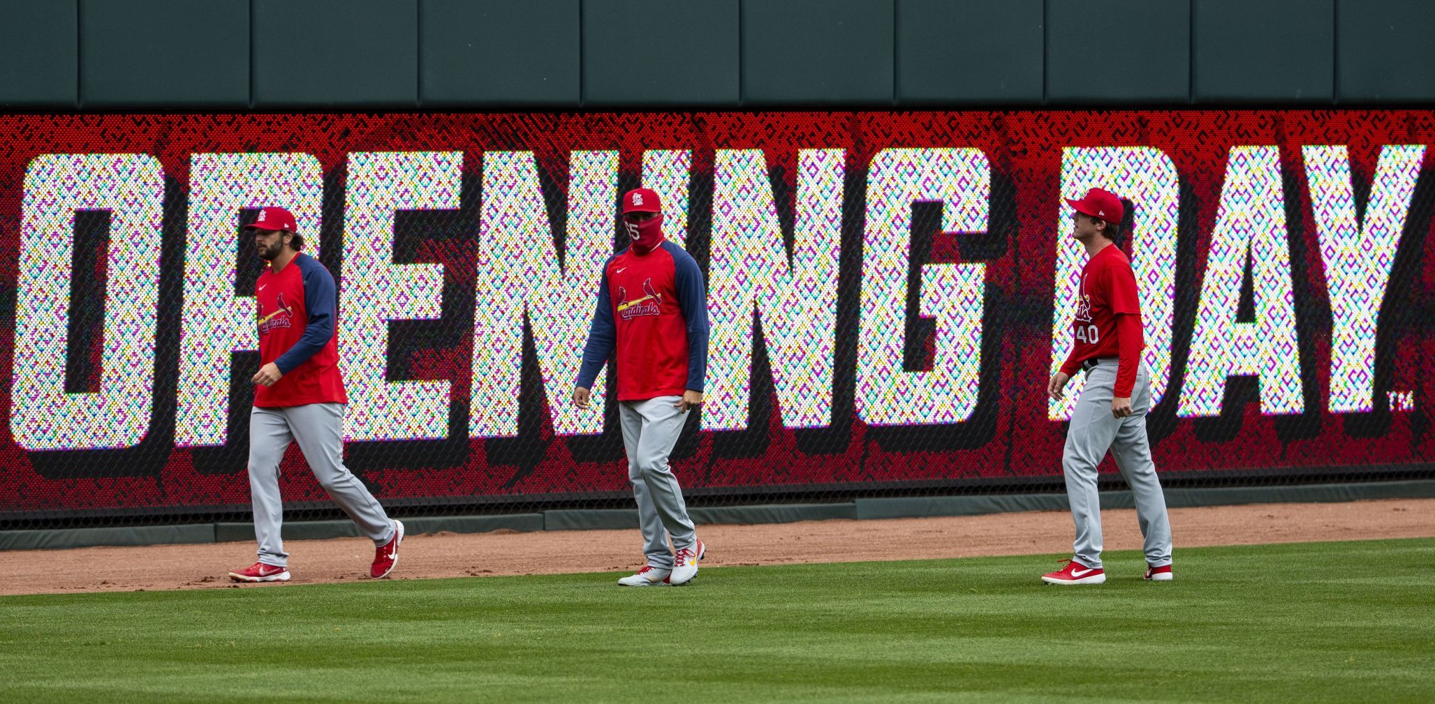Cardinals face Reds in Cincinnati on opening day
